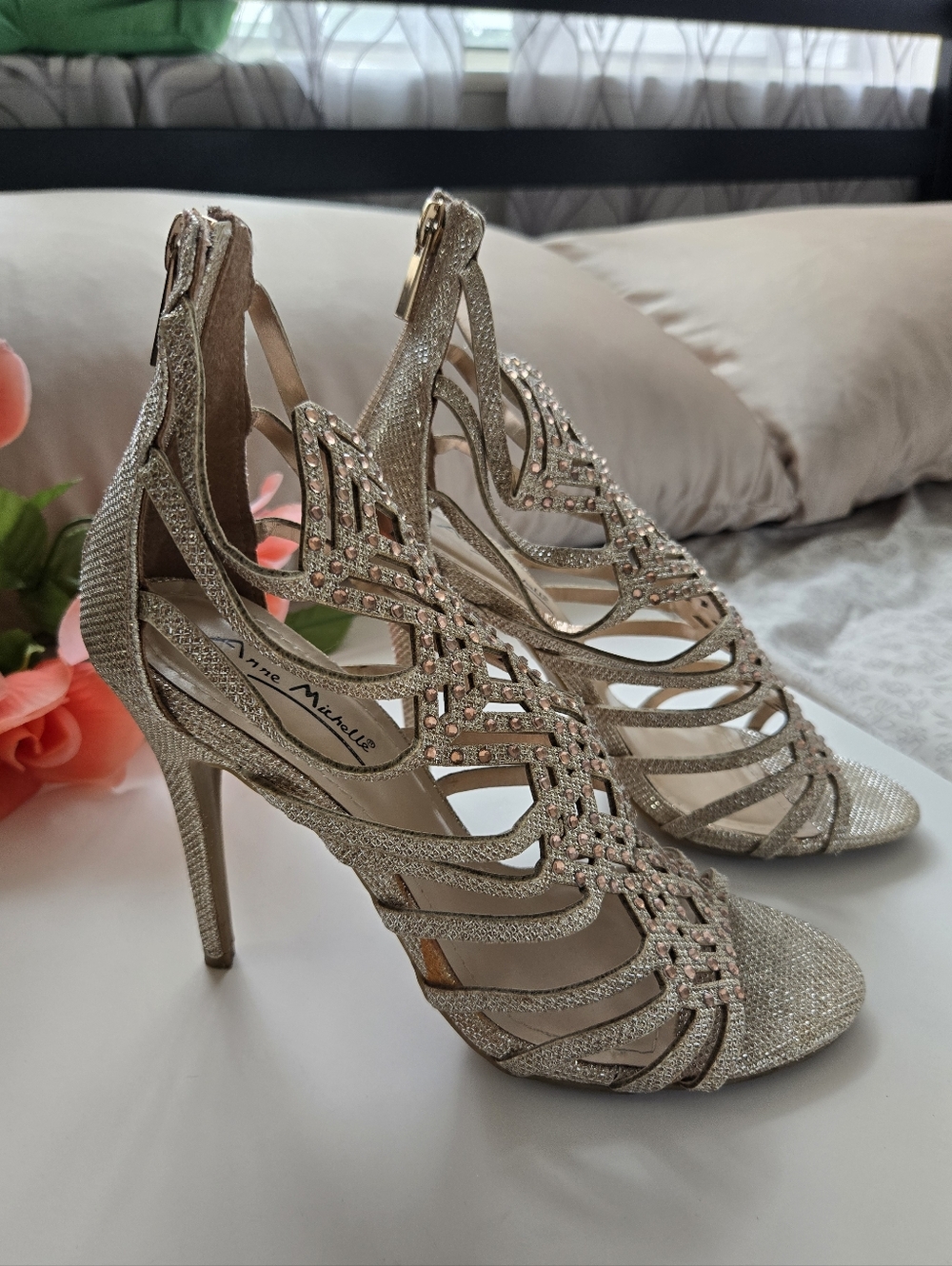 Sparkly Champagne Heels!✨️